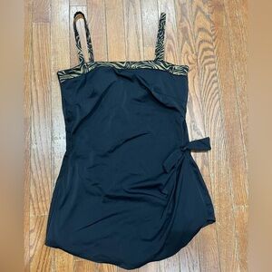 Black and Tan Women Swim One Piece